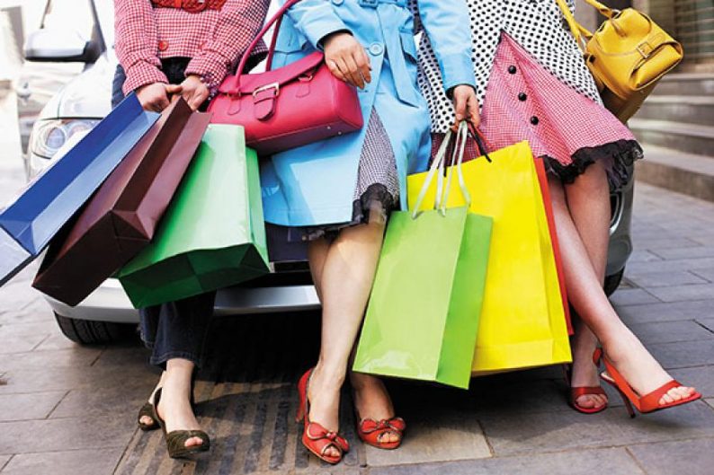 How to Become a Personal Shopper: 5 Tips for Shopping